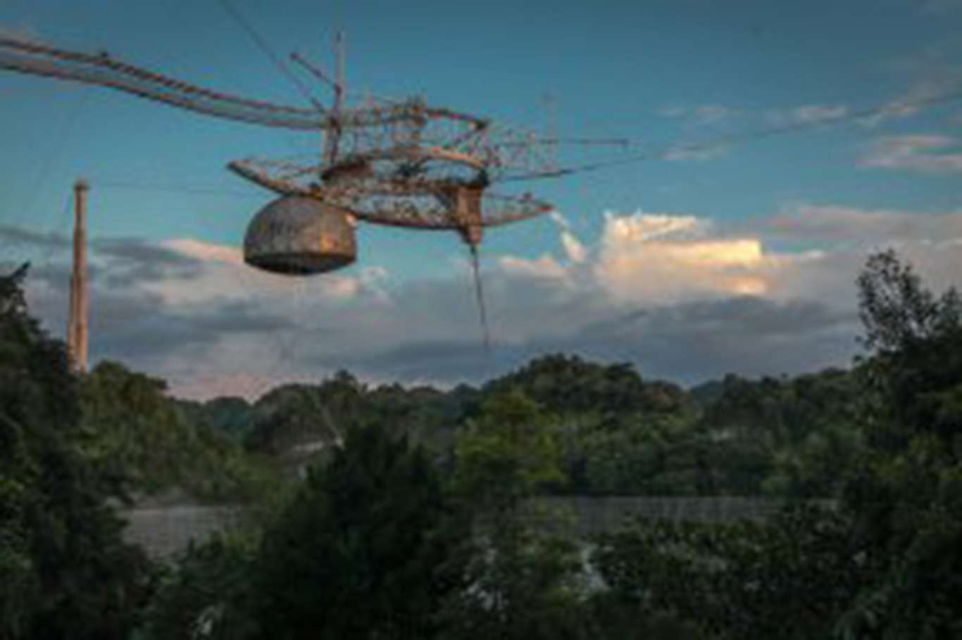 57 yıl faaliyette olan dünyanın en büyük teleskoplarından Arecibo çöktü